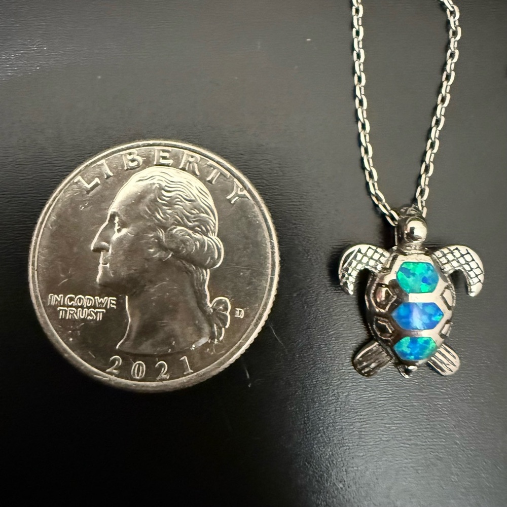 925 Sterling Silver Blue Opal Inlay Sea Turtle Pendant 16” Necklace 3g. - Picture 3 of 15